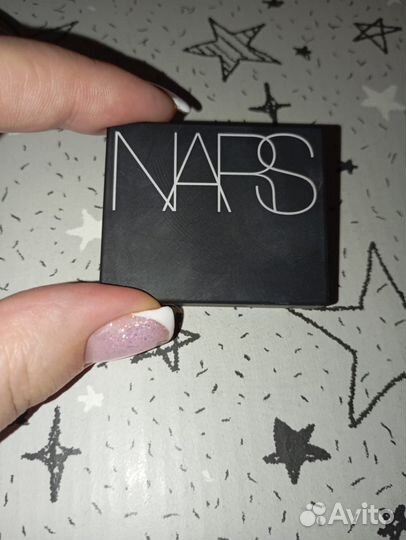 Тени для век