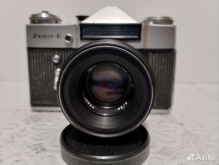 Пленочный фотоаппарат зенит е