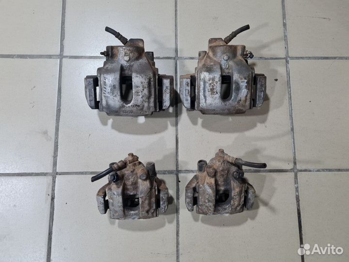 Суппорт тормозной BMW X5 E53 2002г