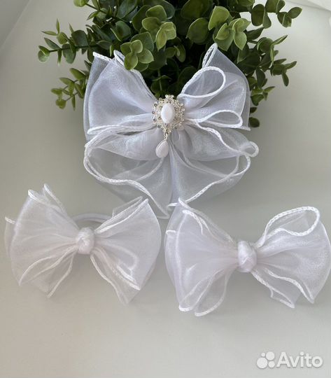 Бантики школьные белые