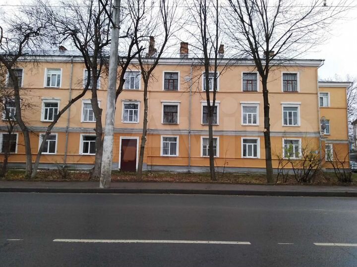 Комната 16 м² в 3-к., 1/3 эт.