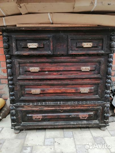 Комод старинный