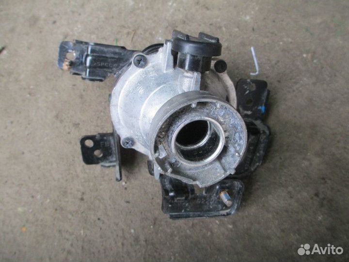 Фара противотуманная правая Kia RIO 2017 (92202H90