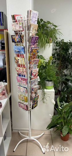 Стойка для открыток б/у