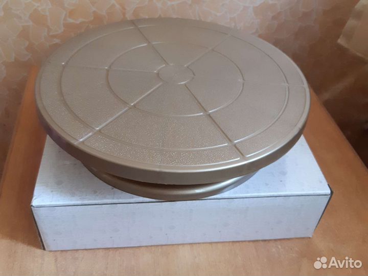 Подставка для торта вращающаяся