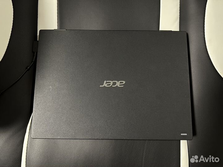 Ноутбук acer trevelmate