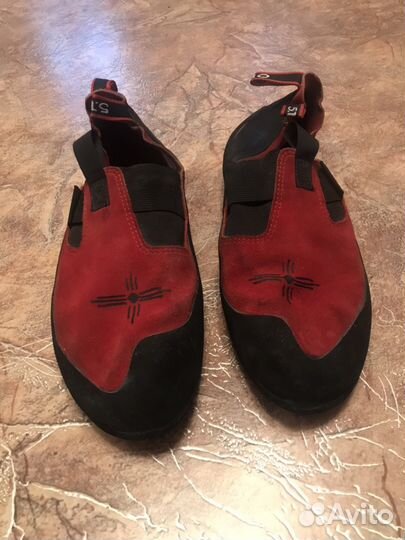 Скальные туфли