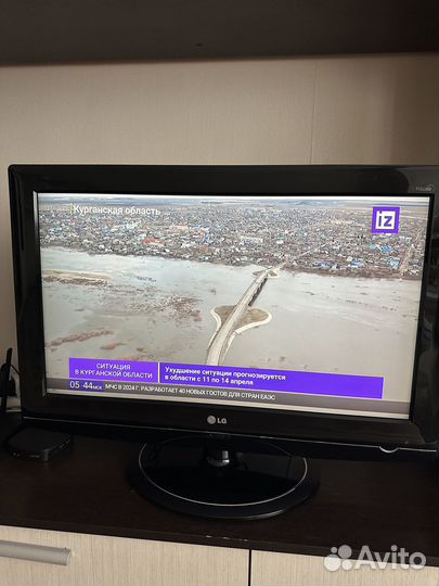Телевизор LG 32 дюйма