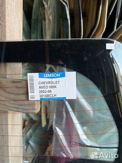 Стекло заднее Шевроле Авео хэтчбек