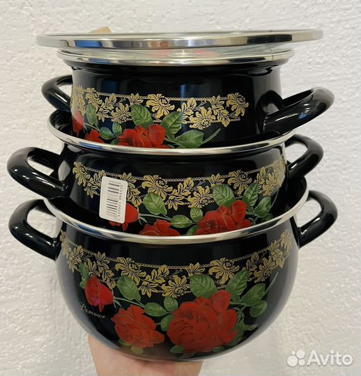 Кастрюля эмалированная новая