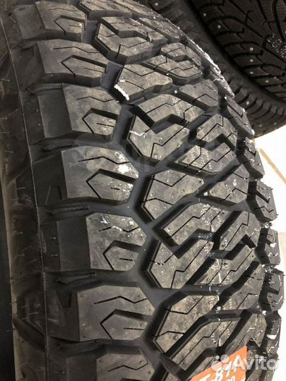 Maxxis AT-811 Razr AT 275/65 R17