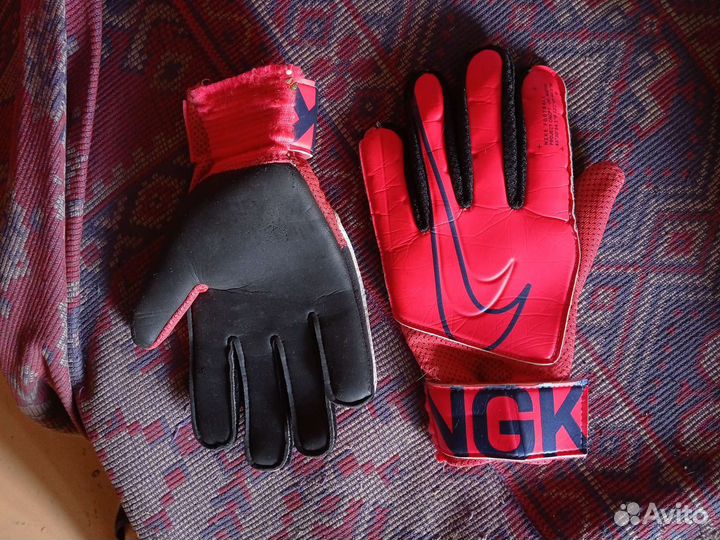 Перчатки вратарские, варежки замшевые меховые