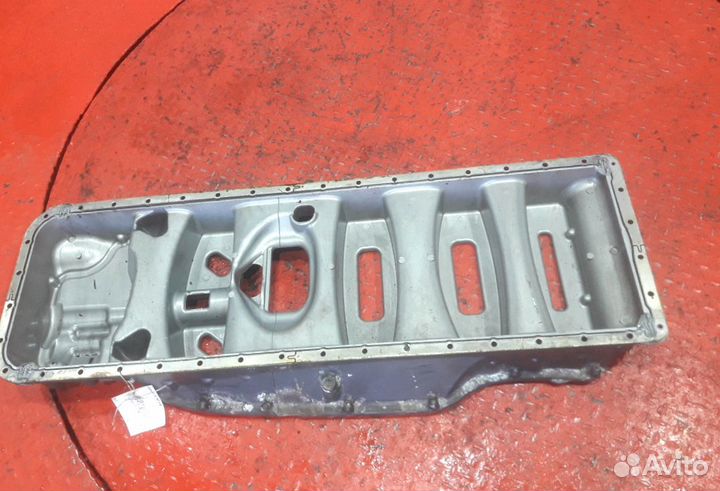 Маслоотражатель Scania P,G,R series 2274177