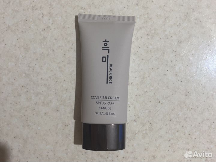 Тональный крем black rice