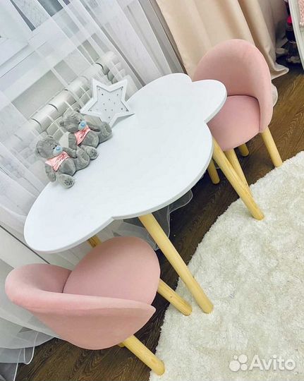 Детский стол и стул