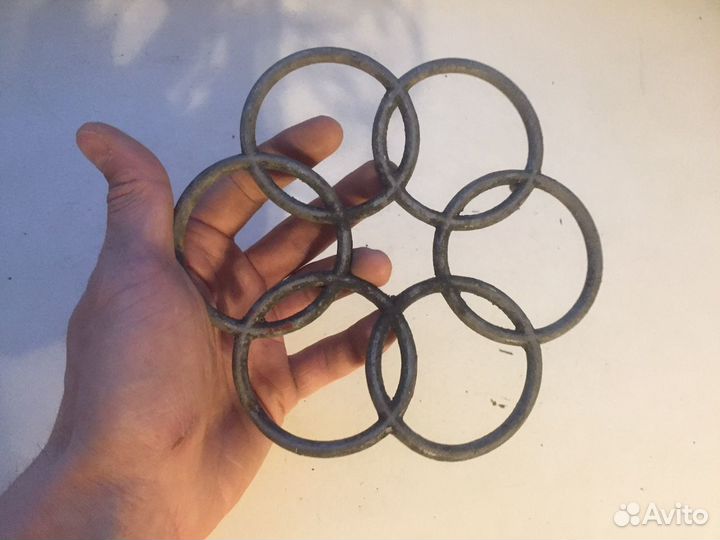 Подставка под горячее