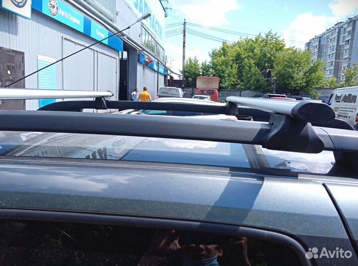 Багажник на рейлинги