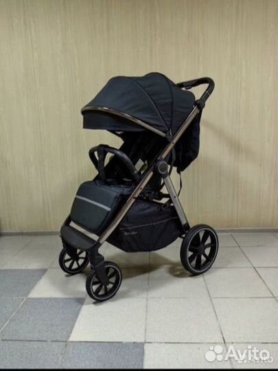 Новая всесезонная коляска luxmom h18(black)