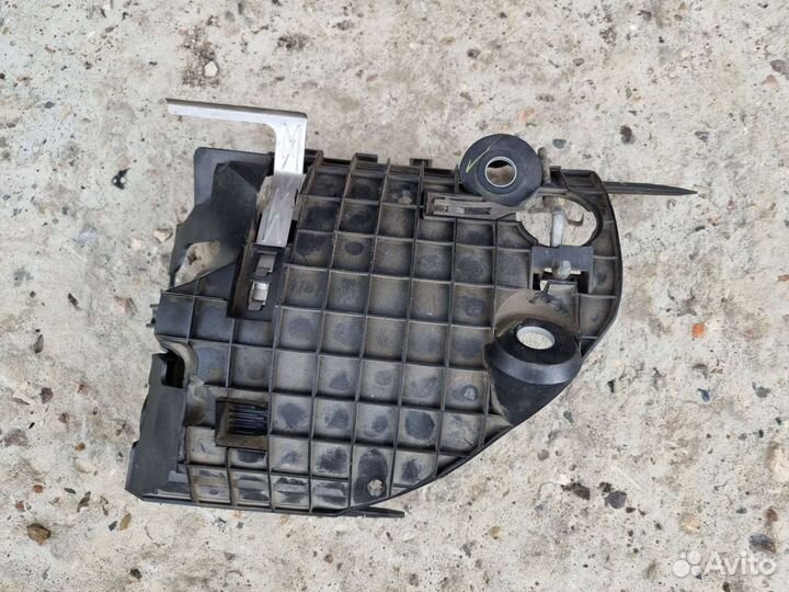 Крепление фары VW NEW beetle