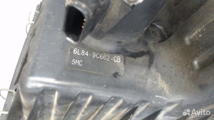 Корпус воздушного фильтра Ford Escape, 2006