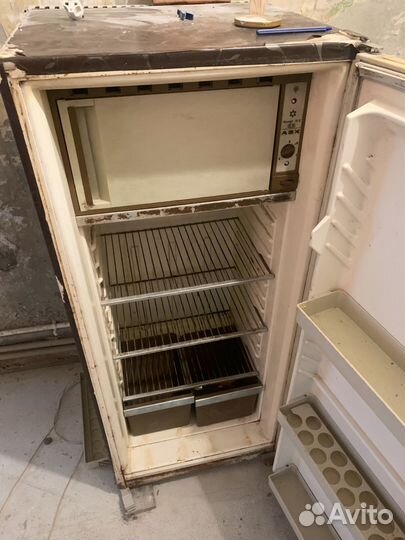 Холодильник бу