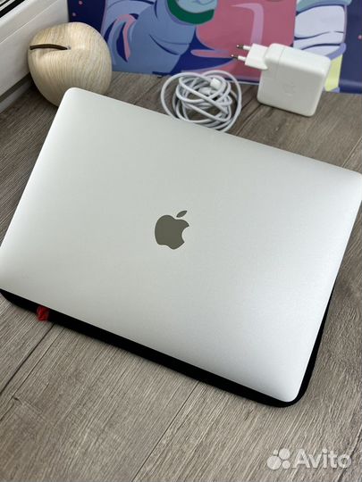 Apple MacBook Pro 13 2017 256gb