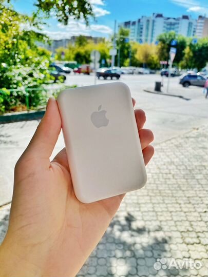 Внешний аккумулятор MagSafe Battery Pack 10000 mAh