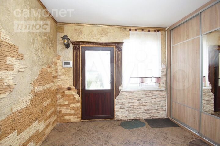 Дом 216,5 м² на участке 12 сот.