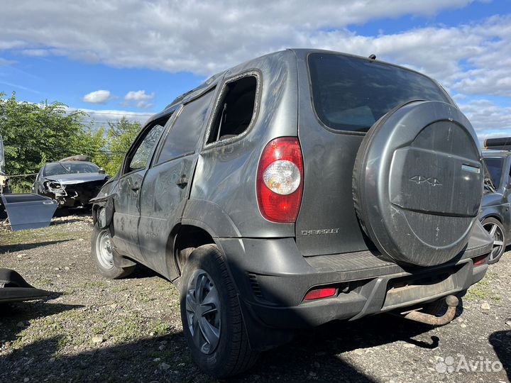 Niva chevrolet в разбор