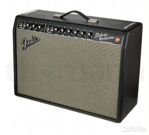 Комбоусилитель Fender 64 Custom Deluxe Reverb