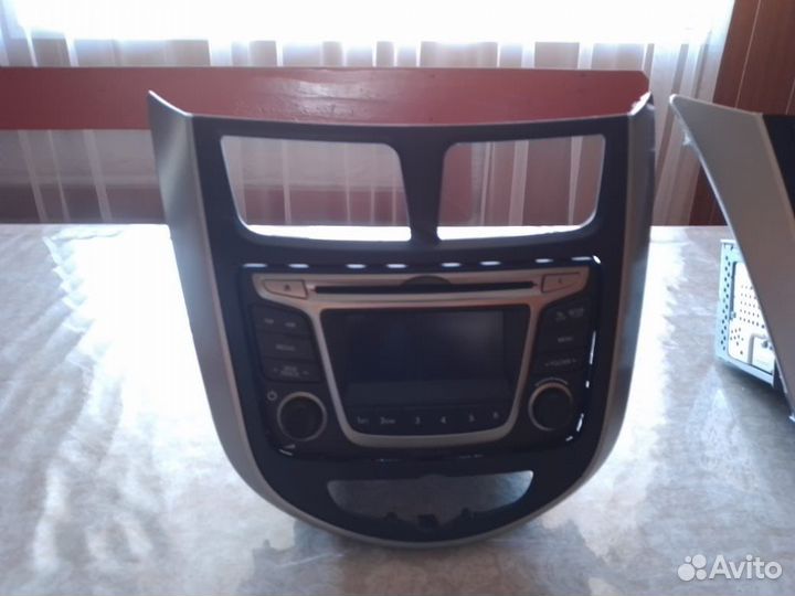 Штатная магнитола Hyundai salaries