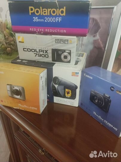 Видеокамера и фотоаппараты