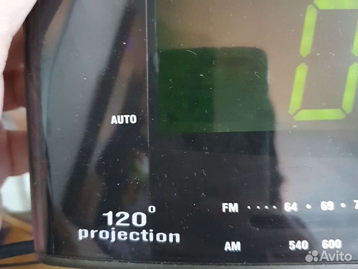 Радиочасы Vitek-3508