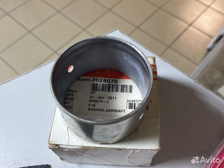 Втулка распредвала Cummins N14 ориг 3028075