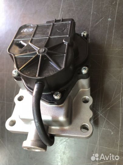 Актуатор переднего моста оригинал hilux