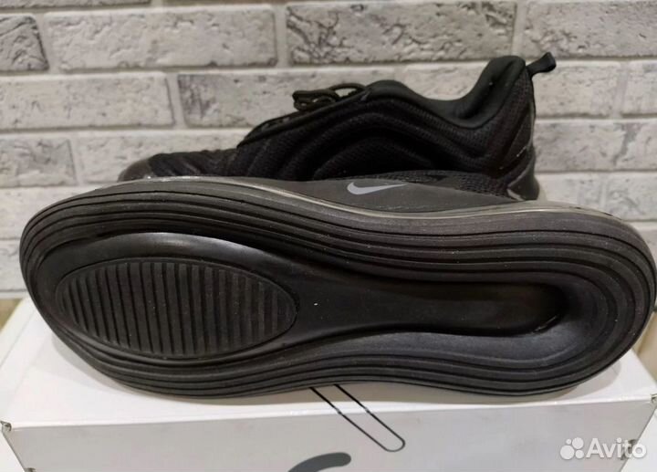 Кроссовки Nike Air 720