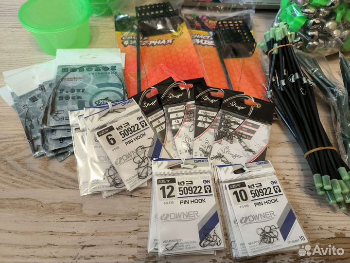Кормушки, поводки, крючки, фидерная снасть,рыбалка