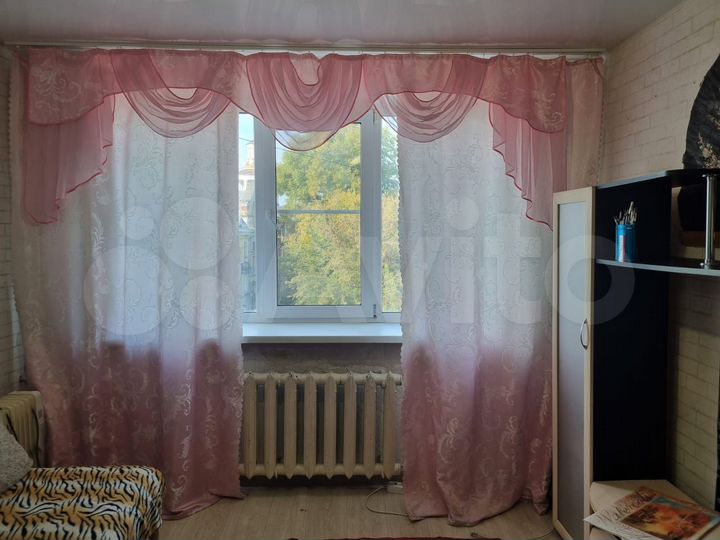 Комната 18 м² в 1-к., 4/4 эт.