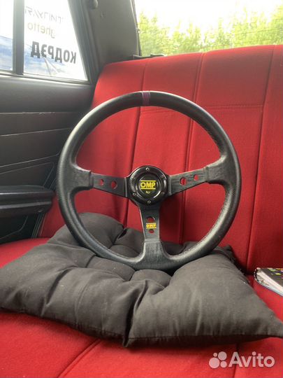 Руль OMP
