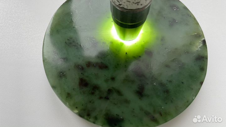 Слэб из нефрита полированный