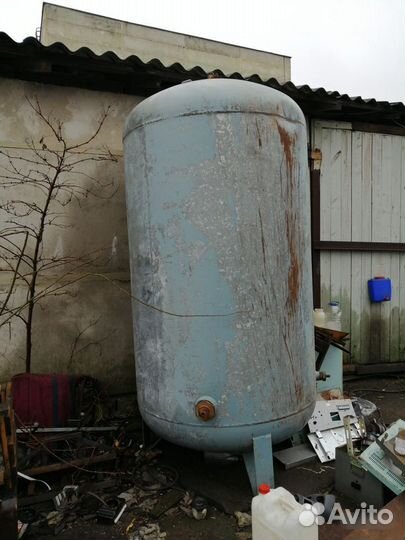 Воздухосборник ресирвер 1.4 диаметр 2.8 длинна