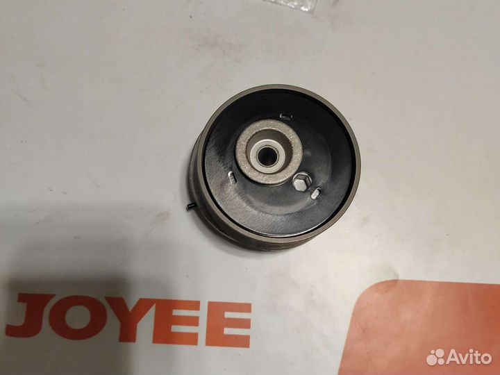 Натяжитель ремня грм на Chevrolet Cruze 1.8