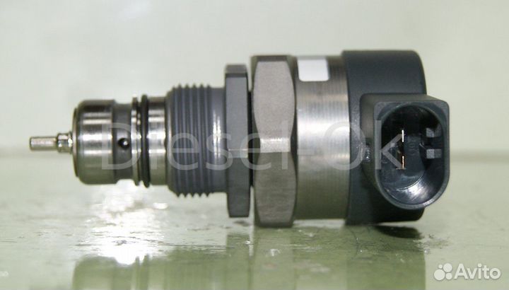 Клапан давления топлива 0281002991 audi vw