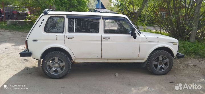 LADA 4x4 (Нива) 1.7 МТ, 2003, 218 000 км