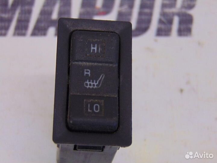 Кнопка обогрева сидений для Chery Bonus 2011-2014