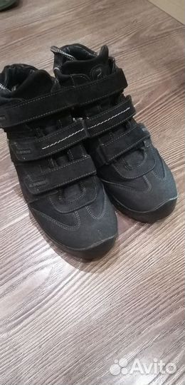 Зимние ботинки р. 40