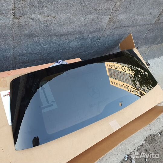 Стекло крышки багажника MB GLE W166