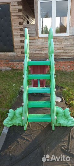 Детская горка пластиковая уличная бу