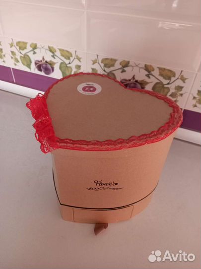 Коробка подарочная