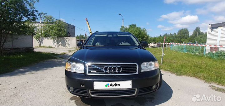 Audi A4 1.8 МТ, 2002, битый, 355 000 км
